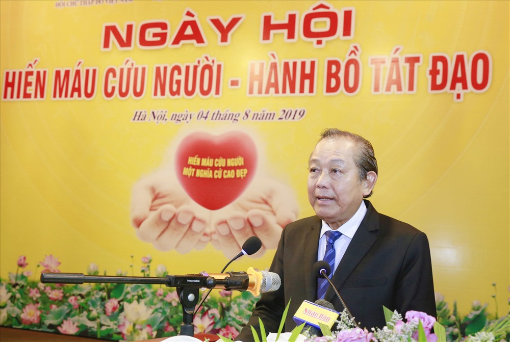 Phó Thủ tướng Thường trực Trương Hoà Bình đến dự và phát biểu tại Ngày hội “Hiến máu,