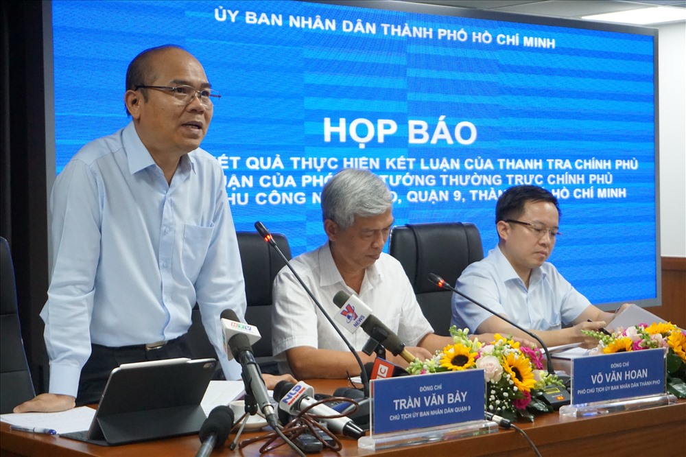Ông Trần Văn Bảy - Chủ tịch UBND quận 9.  Ảnh: M.Q