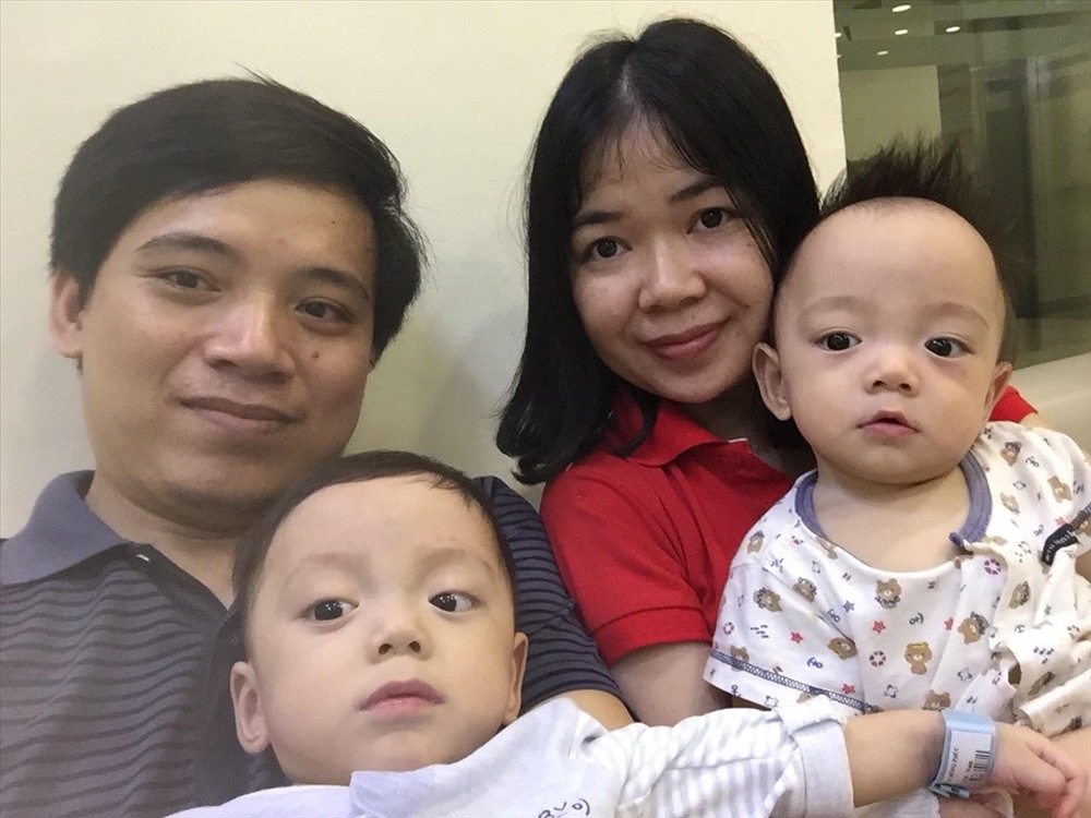 Gia đình hạnh phúc của chị Nguyệt - anh Hùng