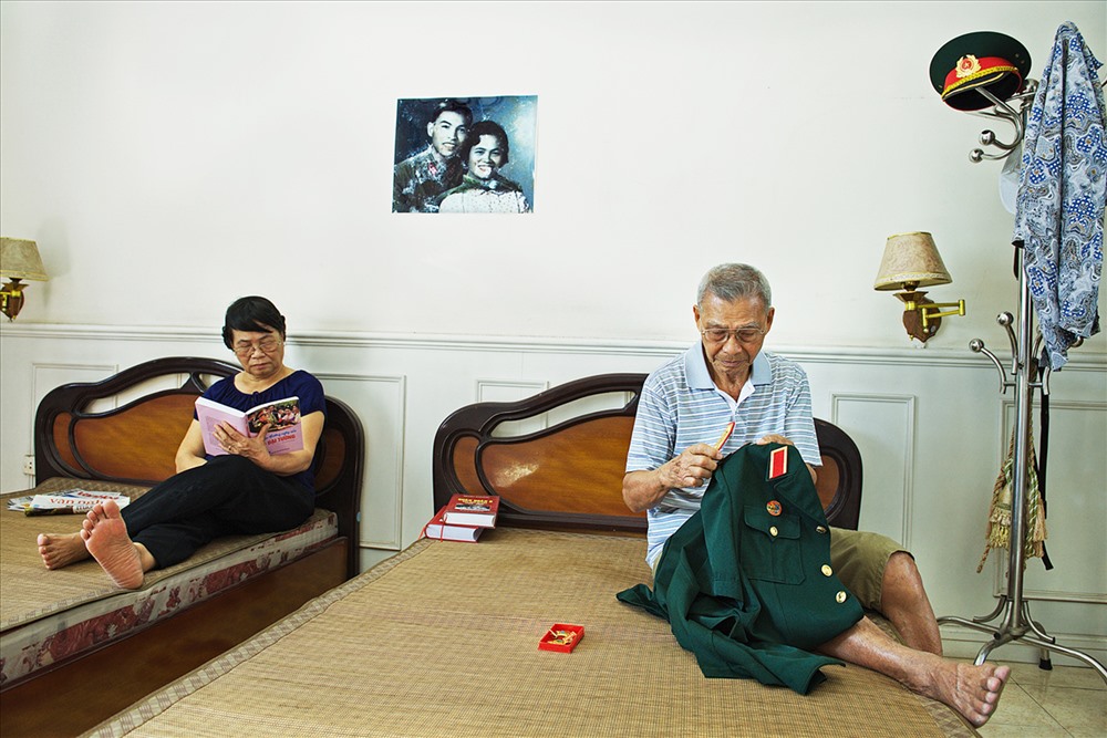 “Phòng riêng của tướng Huy”- giải Nhất thi ảnh “Home” của Photometria (Hy Lạp).Trong bộ ảnh đoạt Giải C Ảnh báo chí quốc gia.