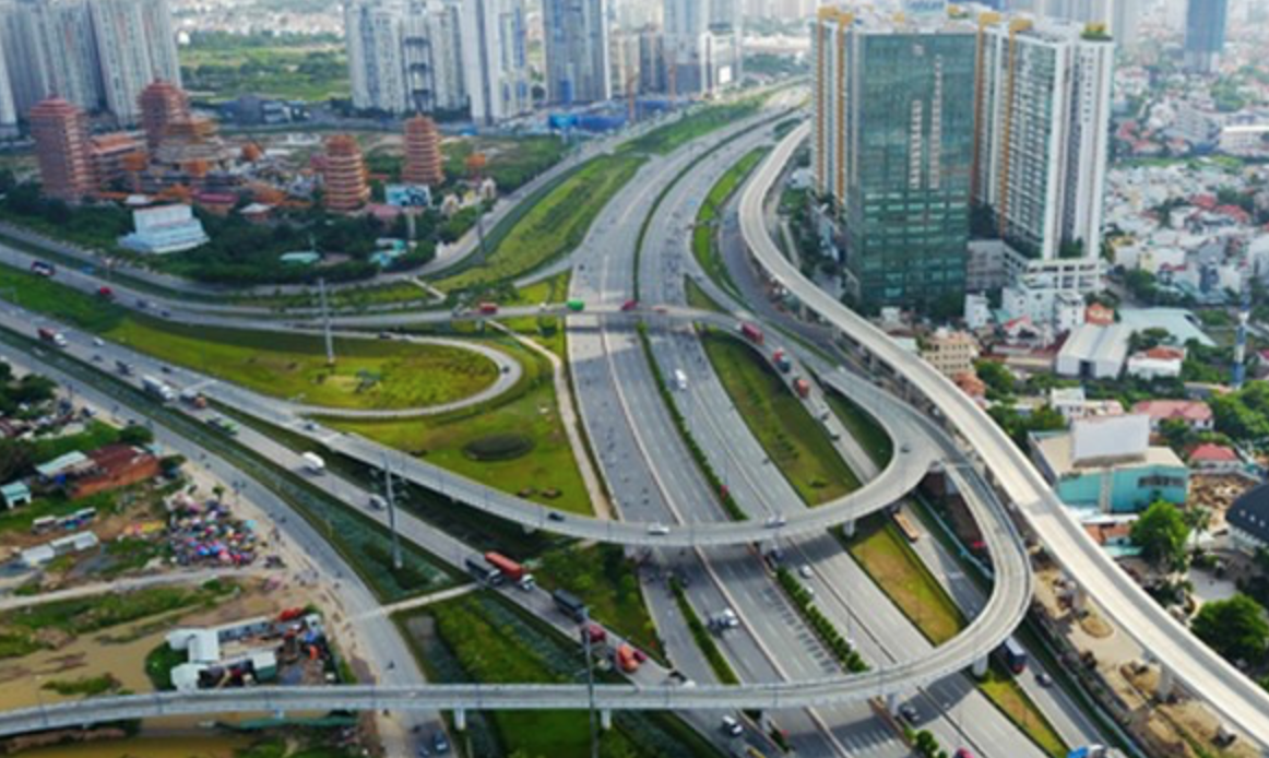 Sau khi hoàn thành, các dự án giao thông mới sẽ góp phần làm giảm ùn tắc tại TP. Hồ Chí Minh. Ảnh VC.