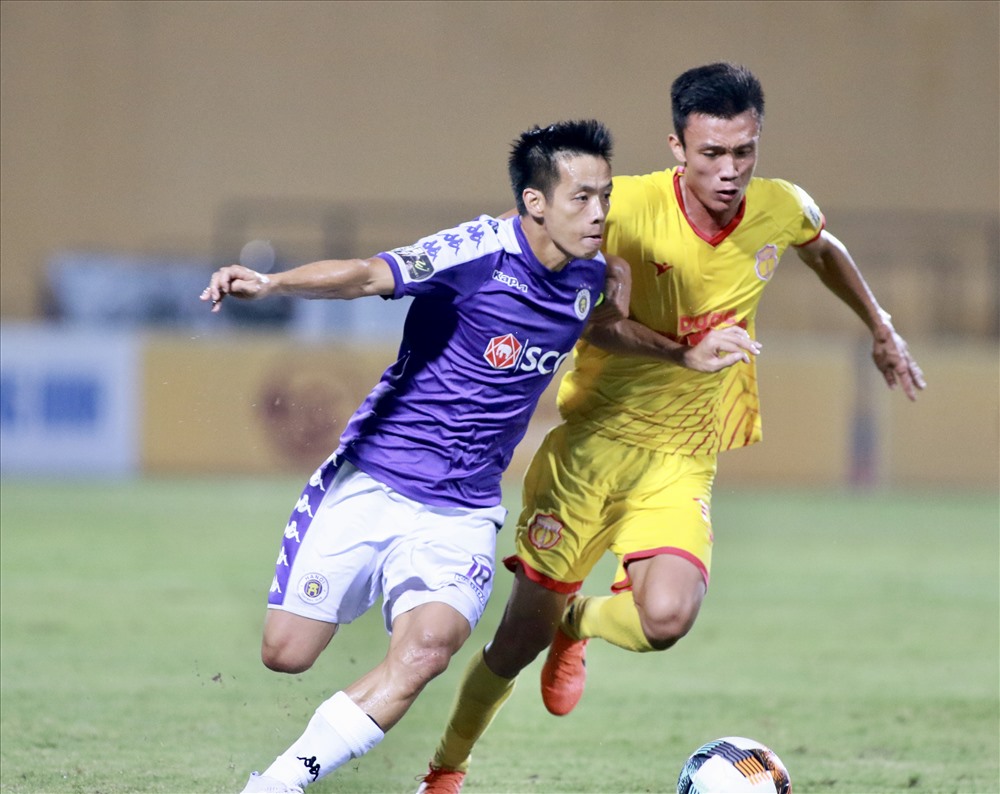 Trận đấu giữa Hà Nội và Nam Định, Văn Quyết đã thi đấu ấn tượng với 2 bàn thắng. Ảnh: H.A