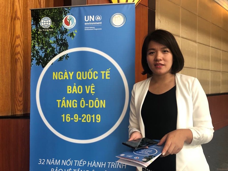 Bà Nguyễn Đặng Thu Cúc, Phó Giám đốc của dự án cho biết, kết thúc giai đoạn 1 chúng ta đã giảm được 10% mức tiêu thụ cơ sở các chất HCFC. Ảnh: Nguyễn Hà