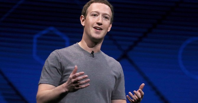 Sau một năm đầy bê bối khiến khối tài sản của ông chủ Mark Zuckerberg bị hao hụt, giờ đây CEO Facebook đã lấy lại được vị trí top 5 người giàu nhất. Tỷ phú 34 tuổi hiện nắm 17% cổ phần của Facebook. Ảnh: Getty Images