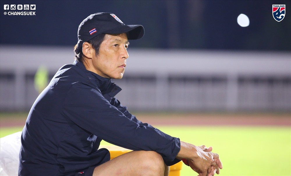 HLV Akira Nishino đau đầu về nhân sự khi mà Thái Lan bước vào những trận đấu quan trọng. Ảnh: FAT