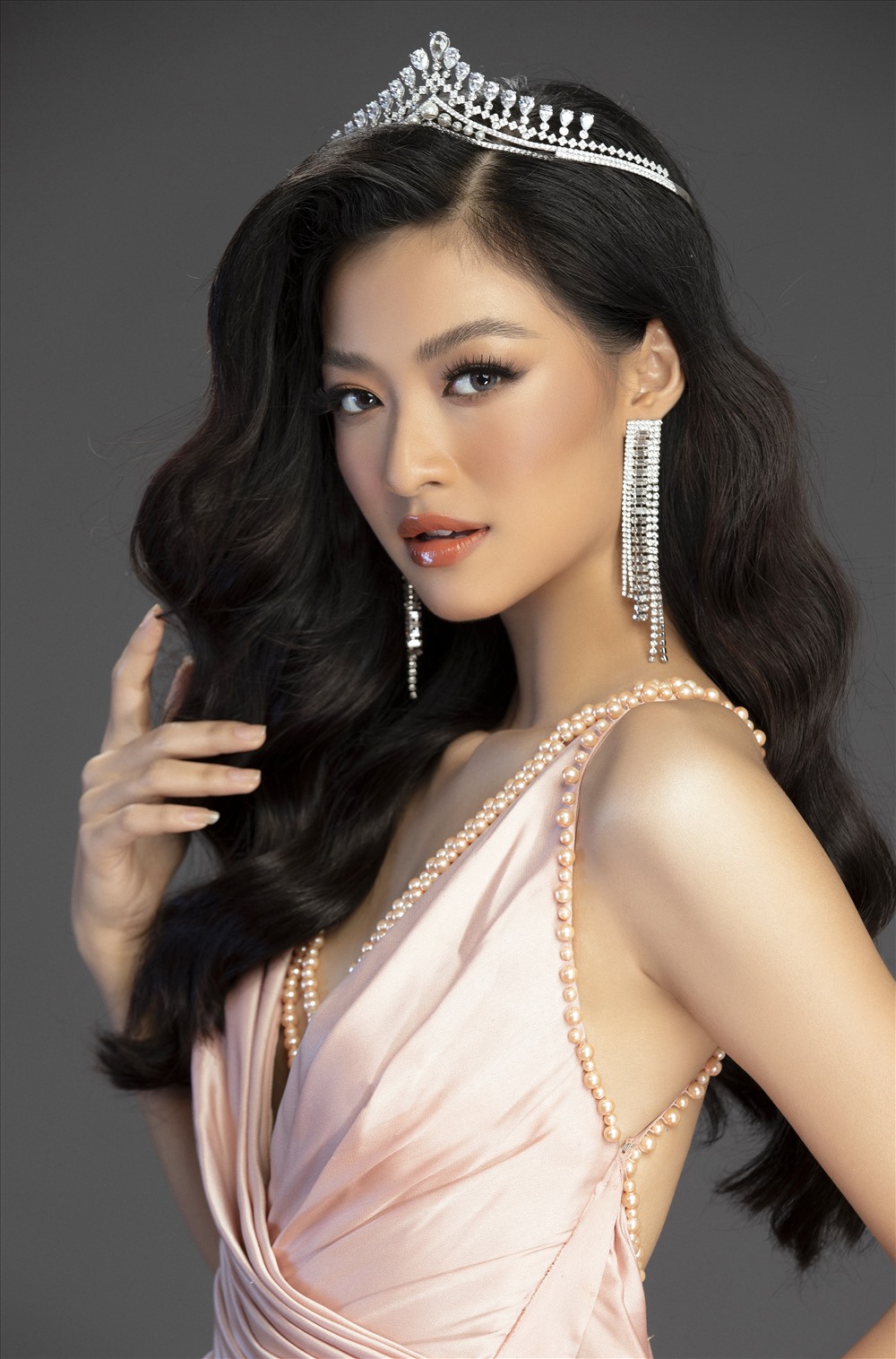 Tháng 10 tới, Á hậu Kiều Loan sẽ chính thức lên đường chinh phục vương miện Miss Grand International 2019. Ảnh: MWVN.