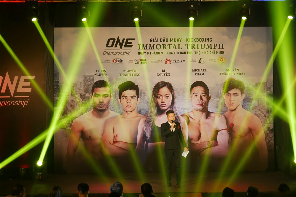 Chiều 3.9 Tập đoàn One Championship tổ chức buổi họp báo trước sự kiện  võ thuật ONE: Immortal Triumph. Đây là lần đầu tiên sự kiện võ thuật lớn nhất Châu Á ra mắt tại Việt Nam