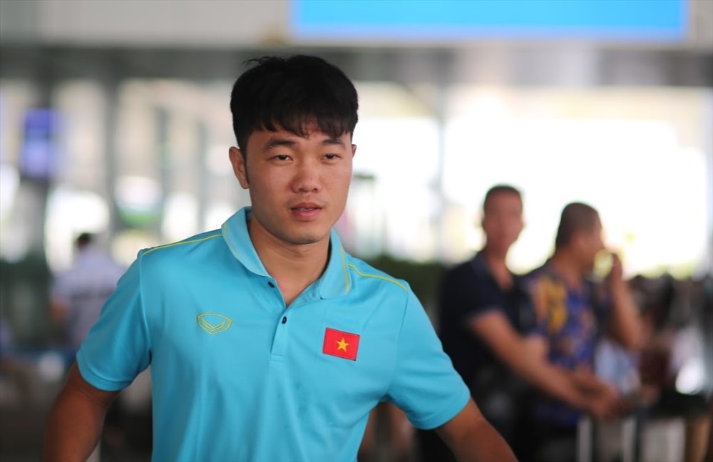 Trải qua 90 phút căng thẳng trên sân Thammasat, các cầu thủ vẫn tỏ ra vui vẻ và thoải mái với một điểm giành được ở trận ra quân tại vòng loại thứ 2 World Cup 2022.