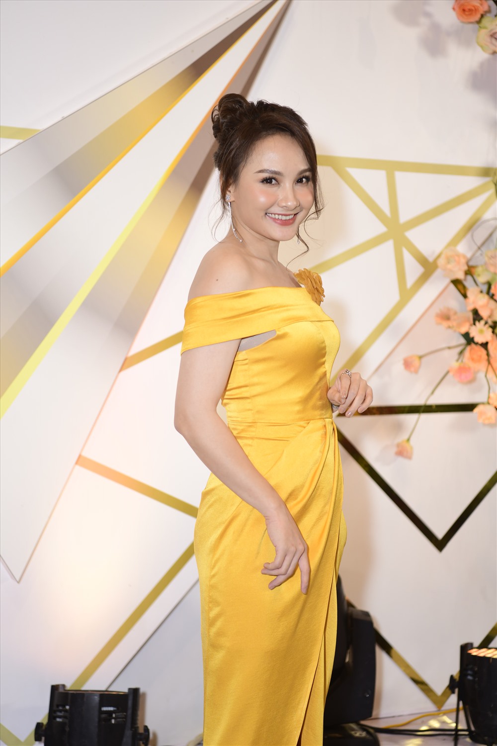 Bảo Thanh lộng lẫy xuất hiện trước thềm Lễ trao giải VTV Awards 2019.
