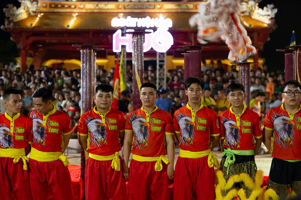 Hội lân năm nay thu hút nhiều đội đến từ Thái lan, singapo, malaixi a.