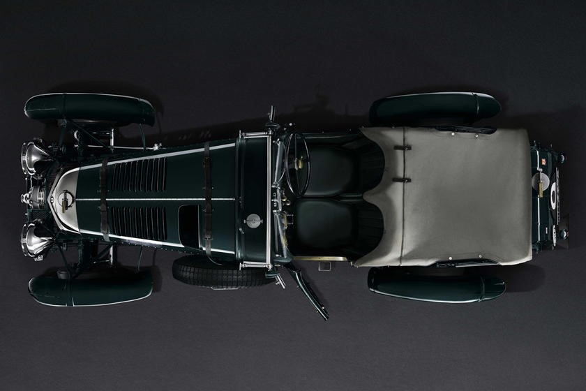 Mẫu xe Mẫu Bentley Blower dự kiến được Bentley tái sản xuất, về cơ bản nó giống hệt với phiên bản ra đời cách đây 90 năm. Ảnh: Bentley