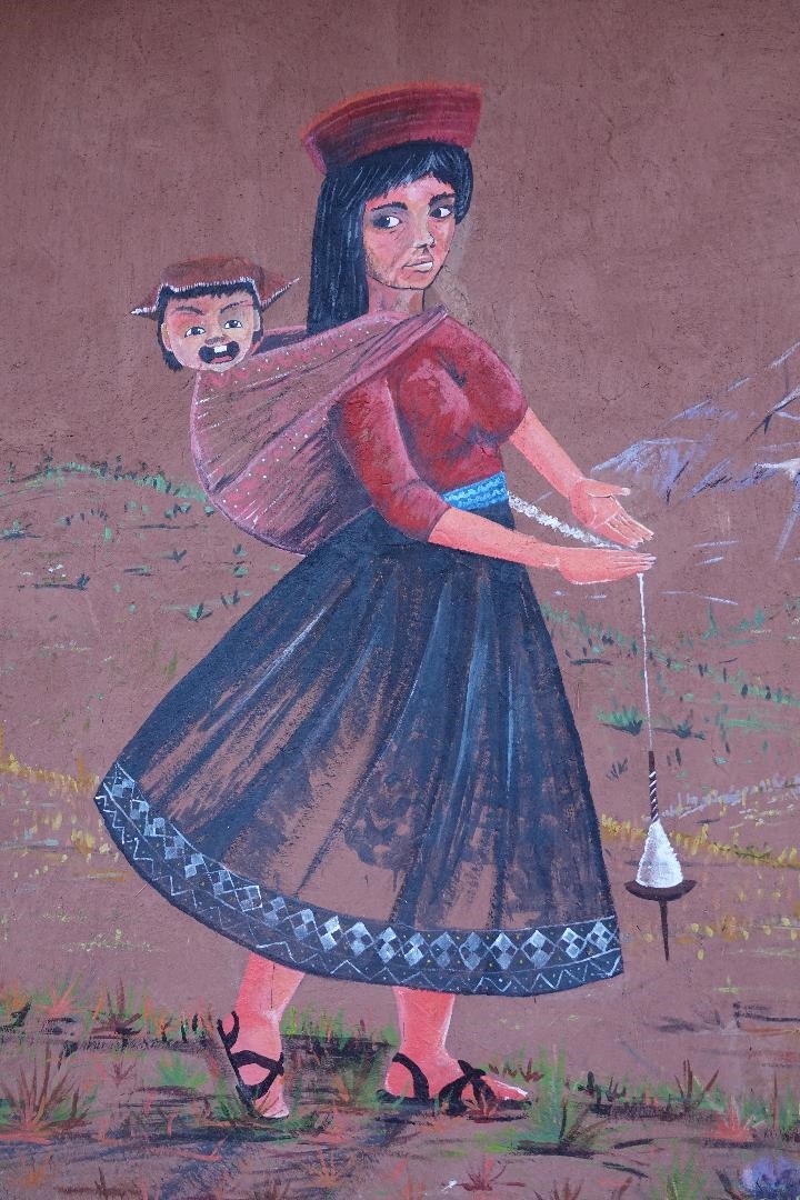 Những bức vẽ hồn nhiên của người Peru ở ngôi làng gần Ruộng bậc thang Moray.