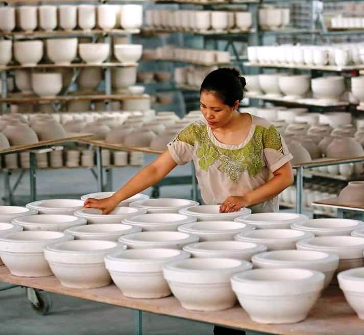 Sản phẩm gốm Bồ Bát đang dần chiếm được chỗ đứng trên thị trường. Ảnh: NT