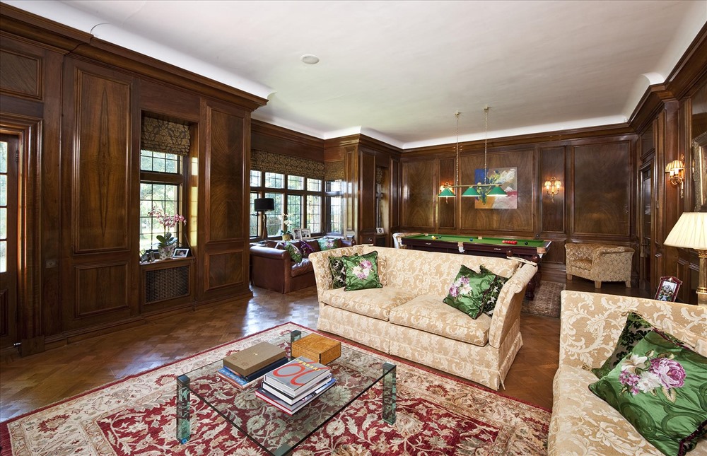 This property has a classic style, built in the 16th century. Photo: