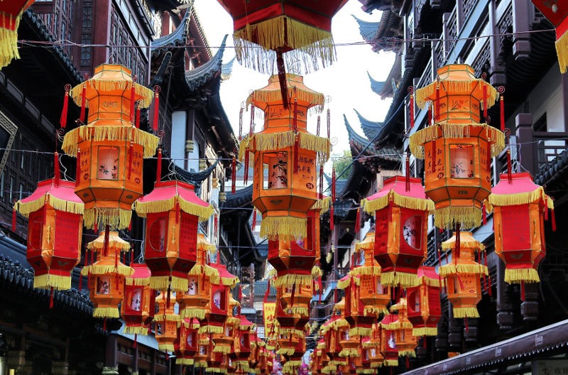 Thượng Hải rực rỡ đèn lồng. Ảnh: Travel Start