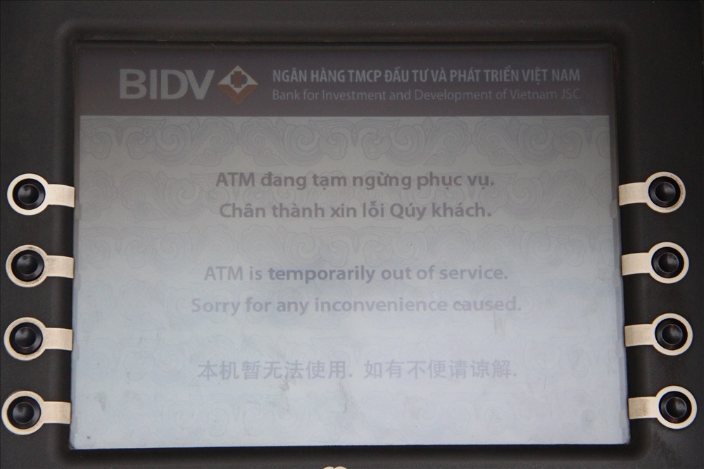 Một máy ATM của BIDV trên địa bàn Thủ Dầu Một (Bình Dương) ngừng hoạt động. Ảnh: H.A.C