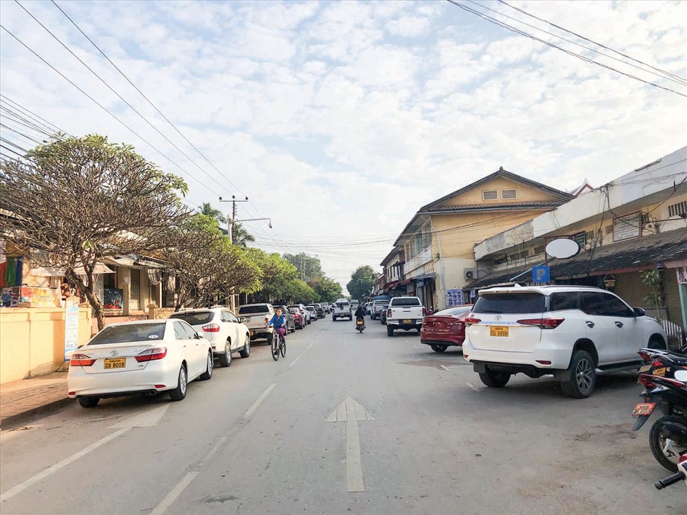 Đường phố Luang Prabang.