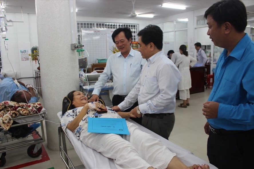 Bệnh nhân cấp cứu tại Bệnh viện Đa khoa Tiền Giang trong đêm giao thừa 24.1.2020 (ảnh:K.Q).