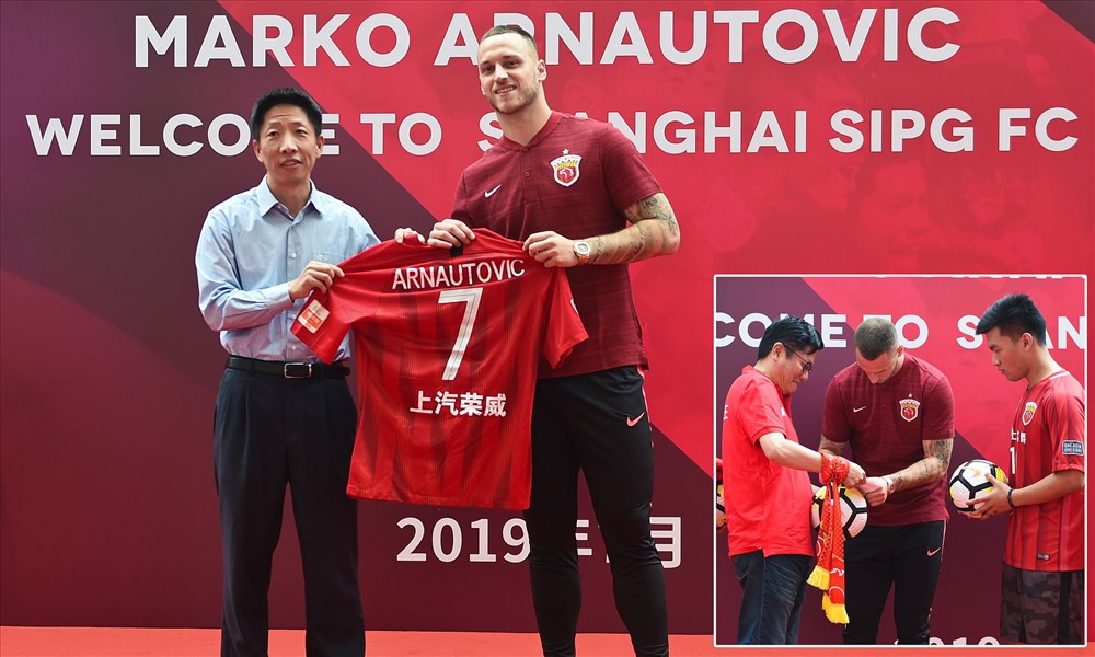 Marko Arnautovic không thể rời Trung Quốc vào lúc này. Ảnh: CSL.