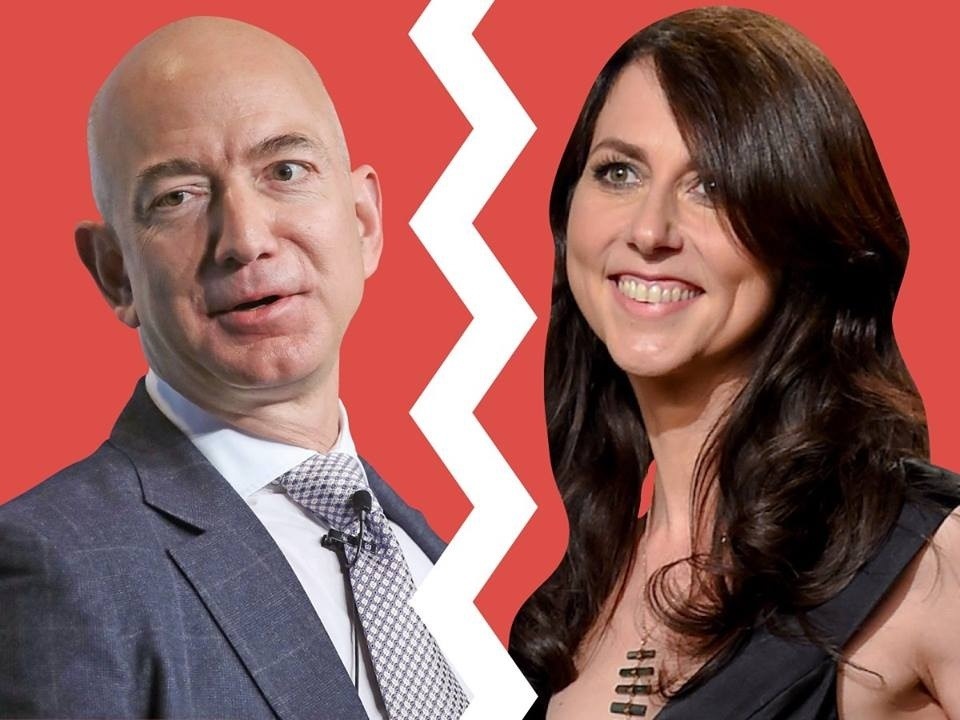 Ông chủ Amazon - Jeff Bezos và vợ - MacKenzie Bezos. Ảnh: TL