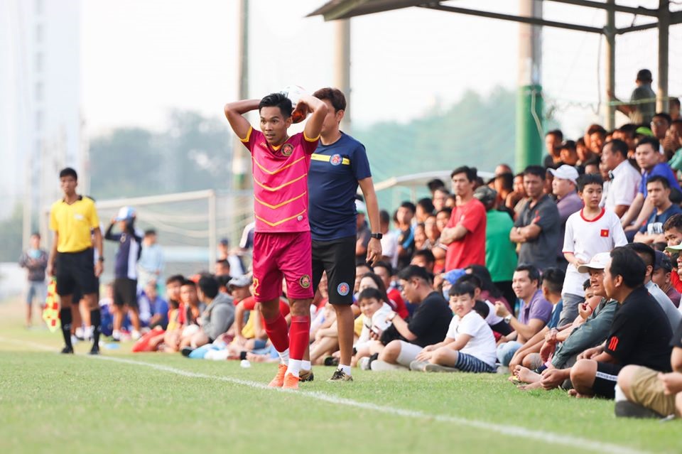 Một trận đấu giao hữu của câu lạc bộ Sài Gòn trước thềm mùa giải mới thu hút sự quan tâm của đông đảo người hâm mộ. Ảnh: Fanpage đội bóng.