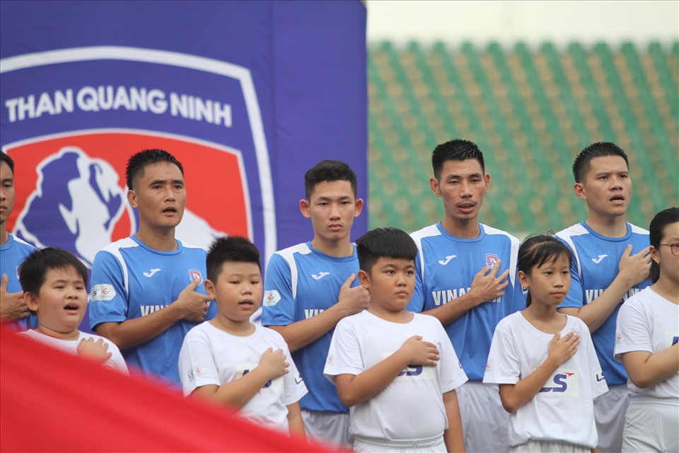 Ở chiều ngược lại, Than Quảng Ninh cũng đặt mục tiêu giành điểm trước Sài Gòn để hy vọng có mặt trong top 3 đội dẫn đầu bảng xếp hạng. Ảnh: Thanh Vũ