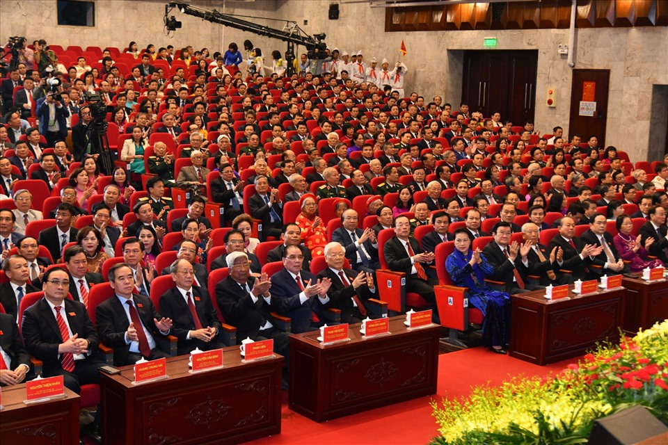 Lãnh đạo, nguyên lãnh đạo Đảng và Nhà nước tham dự Đại hội. Ảnh: TTBC