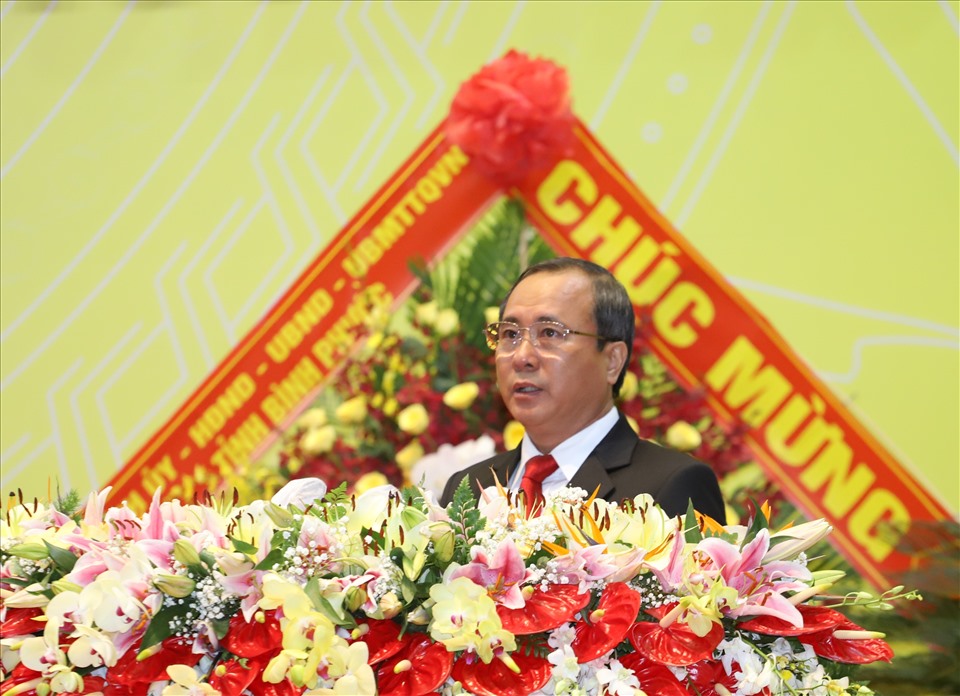 Ông Trần Văn Nam phát biểu tại buổi khai mạc đại hội. Ảnh: Quốc Chiến