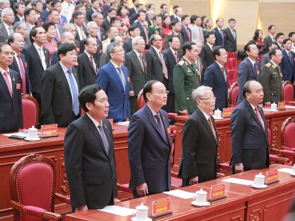 Thủ tướng Nguyễn Xuân Phúc và lãnh đạo Đảng, nhà nước dự phiên khai mạc Đại hội đại biểu Đảng bộ TP Hải Phòng sáng ngày 14.10 - ảnh HP