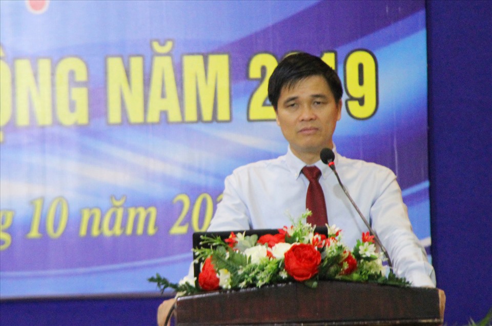 Phó Chủ tịch Tổng liên đoàn Lao động Việt Nam phát biểu tại buổi tập huấn. Ảnh: Chân Phúc