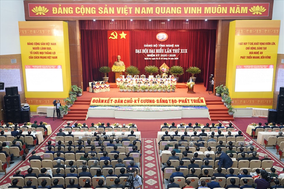 Đại hội Đảng bộ tỉnh Nghệ An nhiệm kỳ 2020-2025 diễn ra từ ngày 16 đến 18.10 tại TP. Vinh. Ảnh: QĐ