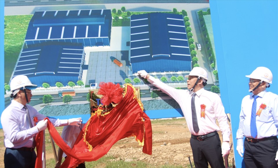 Dự án tổng kho Yến Sào Khánh Hoà đầu tiên được khởi công tại Cụm công nghiệp Sông Cầu sau lễ khánh thành. Ảnh:Phương Linh