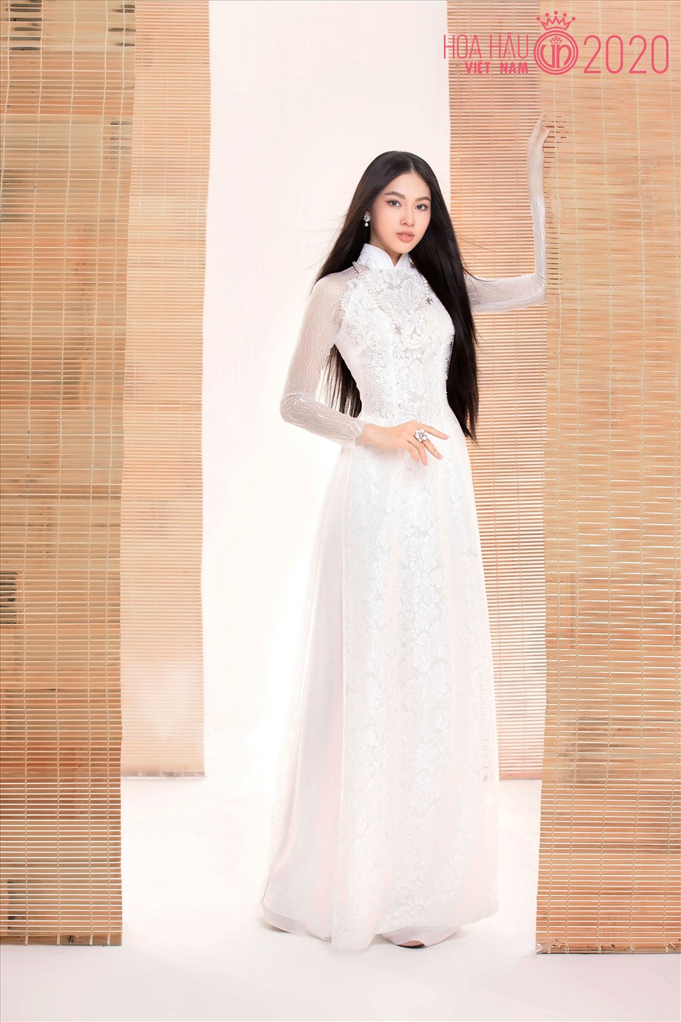 Từng là người mẫu, quay quảng cáo cho các nhãn hàng nhưng Hoa hậu Việt Nam 2020 là đấu trường nhan sắc đầu tiên cô tham dự và nhận được sự chú ý ngay từ những ngày đầu tham dự. Ảnh: HHVN.
