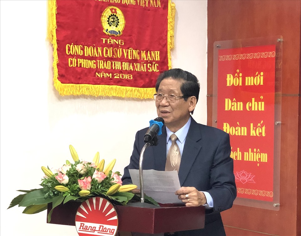 Ông Nguyễn Đoàn Thăng, Bí thư Đảng uỷ, Tổng Giám đốc Công ty Rạng Đông phát biểu tại lễ ký. Ảnh: Hà Anh