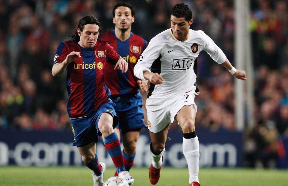 Ronaldo lần đầu đấu Messi vào năm 2008. Ảnh: Getty