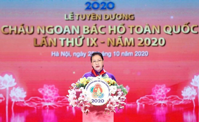 Chủ tịch Quốc hội Nguyễn Thị Kim Ngân phát biểu tại Đại hội. Ảnh: Như Ý