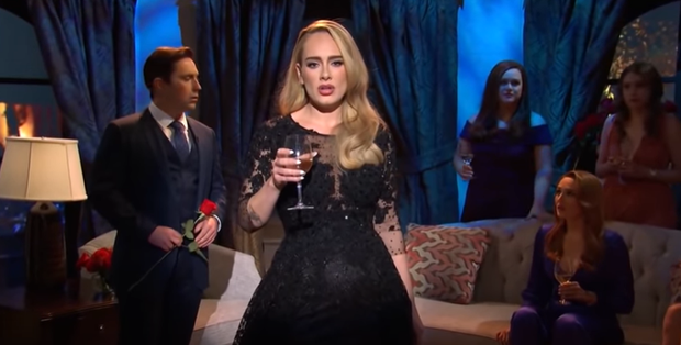 Adele hát trở lại sau 4 năm ở ẩn. Ảnh: SNL.