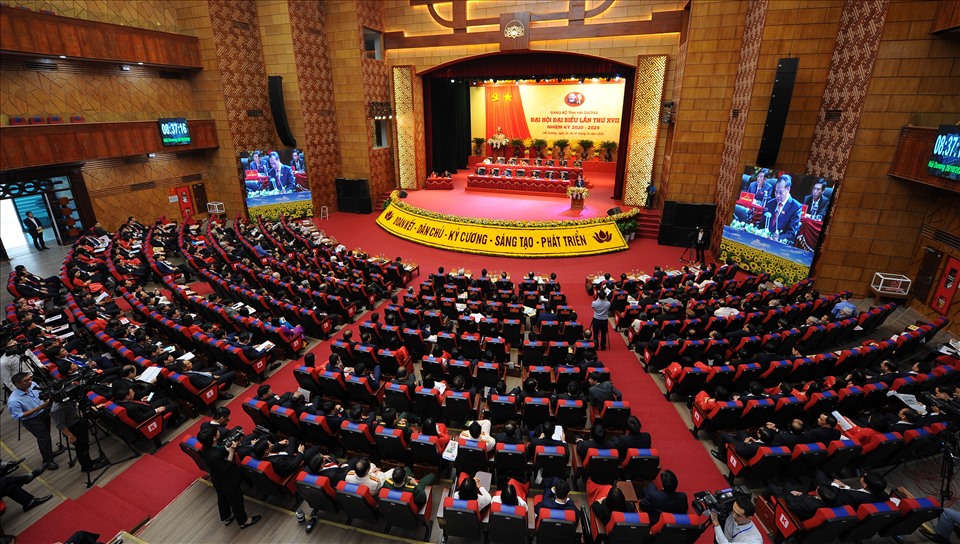 Đại hội Đại biểu Đảng bộ tỉnh Hải Dương lần thứ XVII diễn ra tại Trung tâm văn hóa xứ Đông (TP.Hải Dương). Ảnh TTBC
