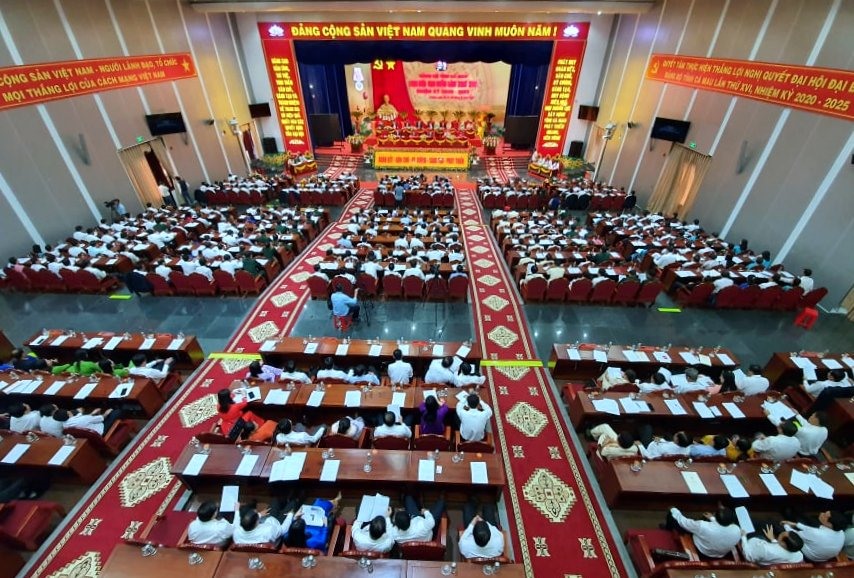 Đại hội Đại biểu Đảng bộ tỉnh Cà Mau tiếp tục làm việc cho đến hết ngày 28.10 (ảnh Nhật Hồ)