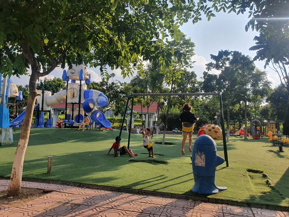 Khu vui chơi thiếu nhi tại Công viên Nguyễn Văn Cừ - nơi Nguyễn Thị Thu bắt cóc cháu bé 2 tuổi.