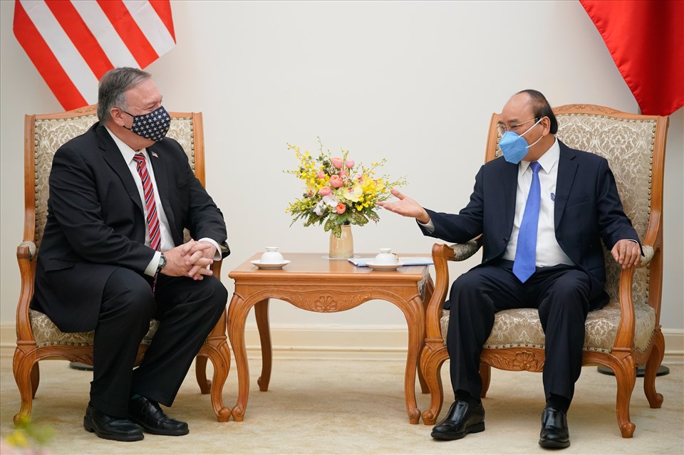 Thủ tướng Nguyễn Xuân Phúc tiếp Ngoại trưởng Mỹ Michael Pompeo. Ảnh: VGP