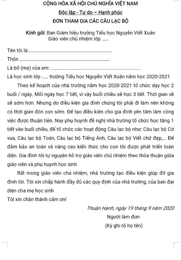 Mẫu đơn ''tham gia câu lạc bộ'' được cho là do phía trường tiểu học Nguyễn Viết Xuân soạn sẵn để phụ huynh học sinh xác nhận vào. Ảnh T.X