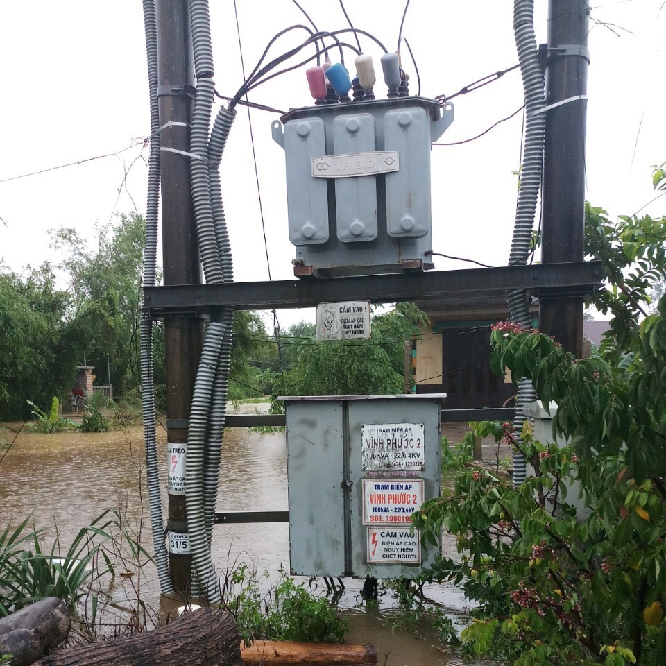 Nhiều trạm biến áp có nguy cơ bị ngập lụt sẽ được tách ra khỏi lưới điện