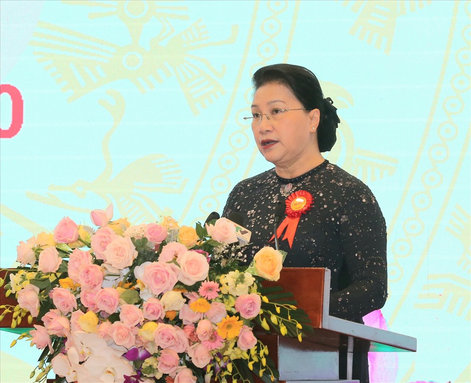 Chủ tịch Quốc hội Nguyễn Thị Kim Ngân nêu một số nội dung trọng tâm mà ngành Tư pháp cần triển khai trong thời gian tới. Ảnh: Lê Sơn