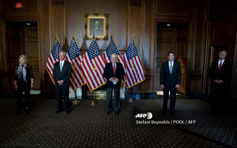 Ngày 9.11 (giờ Mỹ), Lãnh đạo phe Cộng hòa tại Thượng viện Mitch McConnell, Bộ trưởng Tư pháp Hoa Kỳ William Barr và một số quan chức đảng Cộng hoà đã có cuộc họp trên Đồi Capitol ở thủ đô Washington.