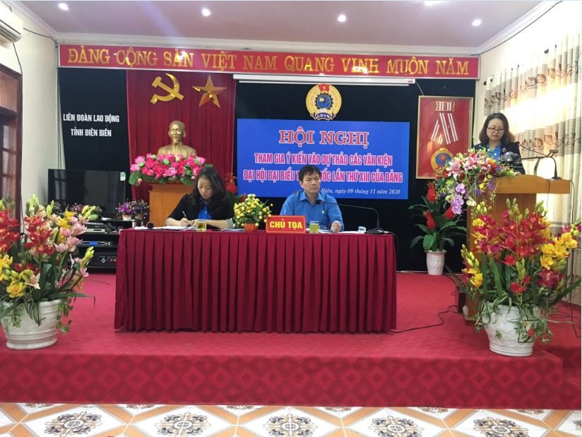 LĐLĐ Điện Biên tổ chức Hội nghị góp ý dự thảo văn kiện Đại hội XIII của Đảng. Ảnh: Tuấn Vũ