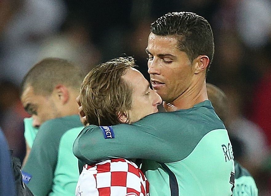 Cristiano Ronaldo sẽ ra tay giúp Croatia của người đồng đội cũ ở Real Madrid là Luka Modric? Ảnh: AFP
