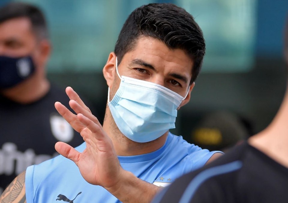 Chủ nhà Uruguay không có Luis Suarez vì nhiễm COVID-19. Ảnh: AFP