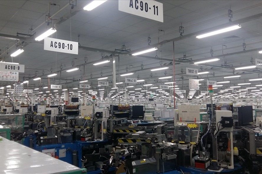 Một phân xưởng của nhà máy sản xuất dây điện của một công ty 100% vốn Nhật Bản tại KCN Đông Mai, tỉnh Quảng Ninh. Ảnh: Nguyễn Hùng