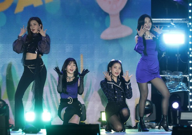 Red Velvet tham dự sự kiện của đài SBS ngày 18.10. Ảnh: CMH.